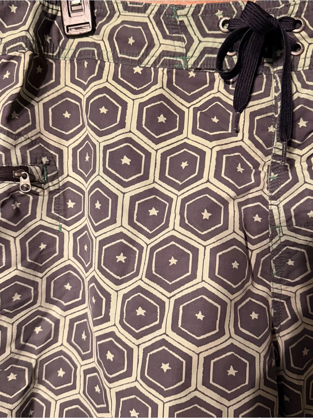 Patagonia geometric print wayfarer board swim shorts 9”